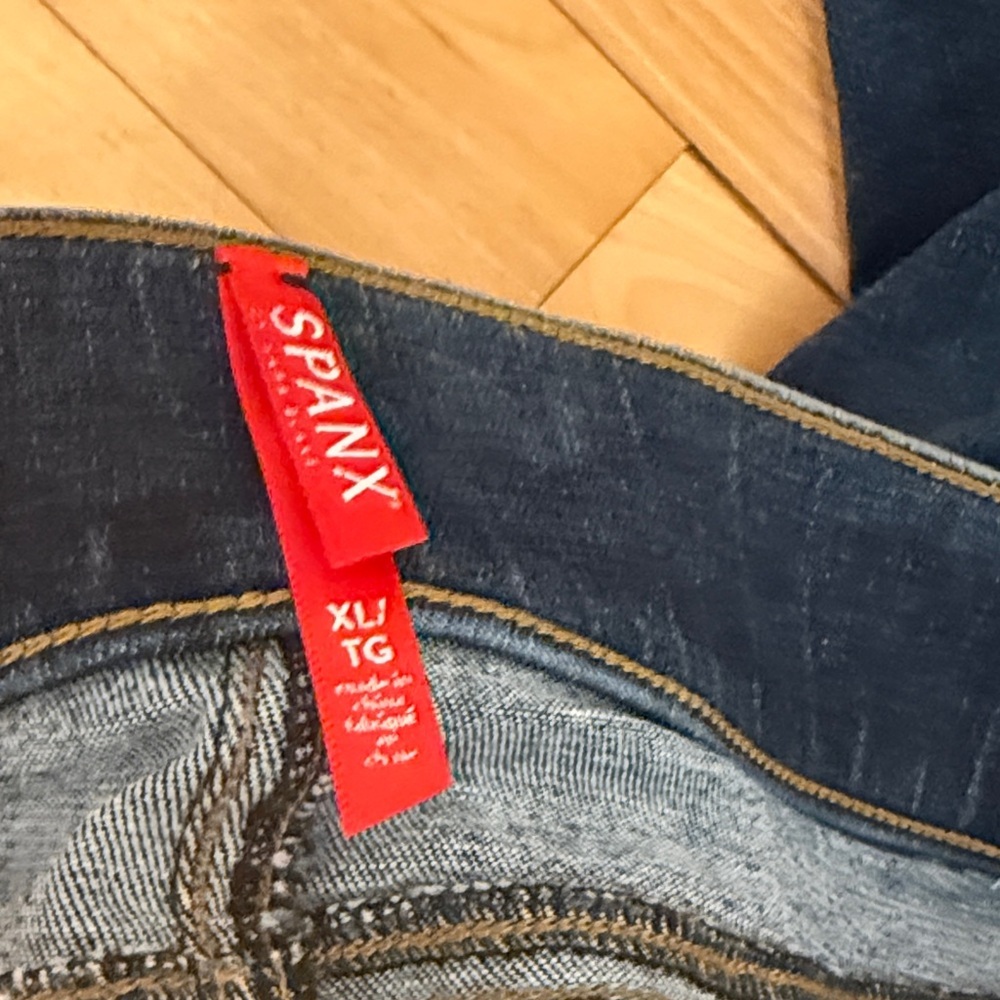 SPANX Dark Denim Skinny Jeans - Picture 2 of 9